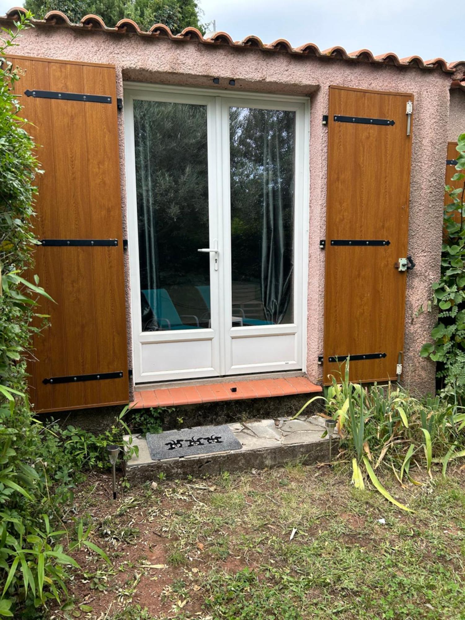 Dans Dependance Avec Sdb Privee Homestay